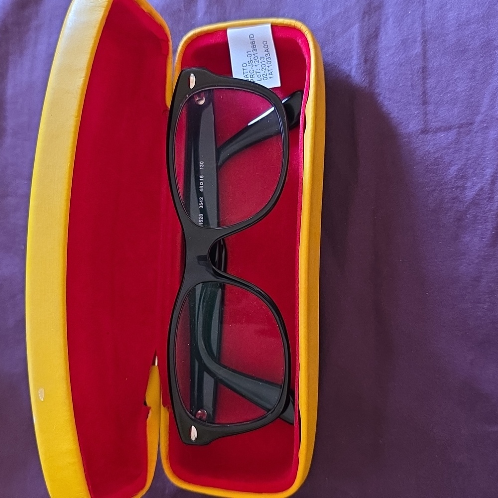 Ray-Ban Glasses - Picture 7 of 7